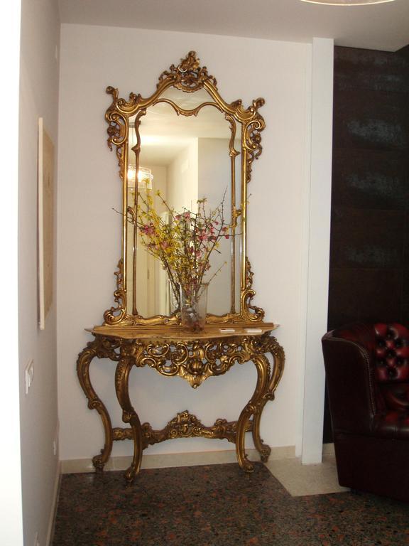B&B La Porta Rossa โนอาเล ภายนอก รูปภาพ
